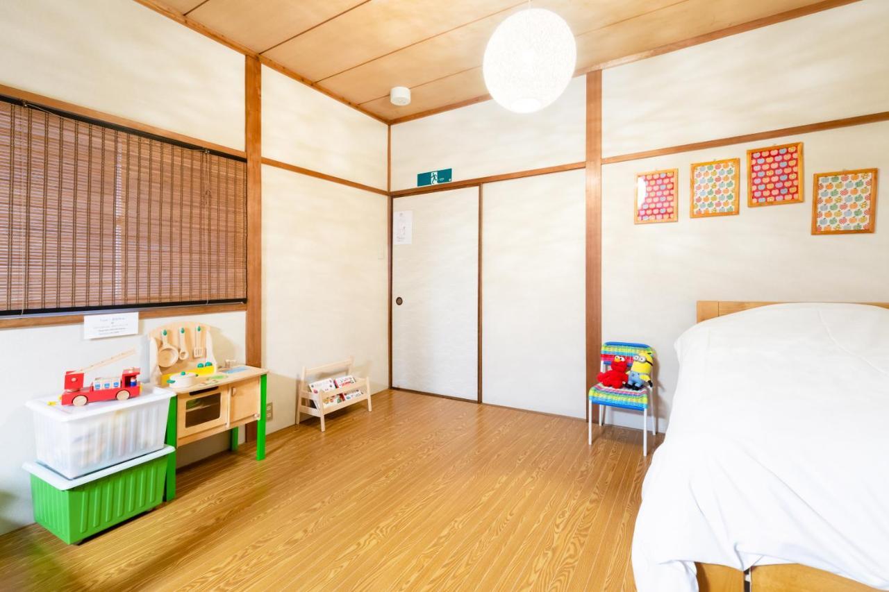 Apartmán Chikyuutabikazoku Usj Ósaka Exteriér fotografie