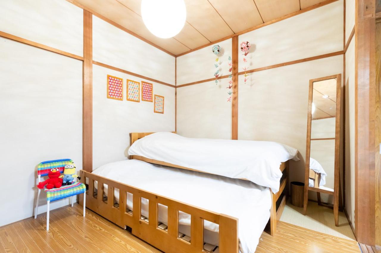 Apartmán Chikyuutabikazoku Usj Ósaka Exteriér fotografie